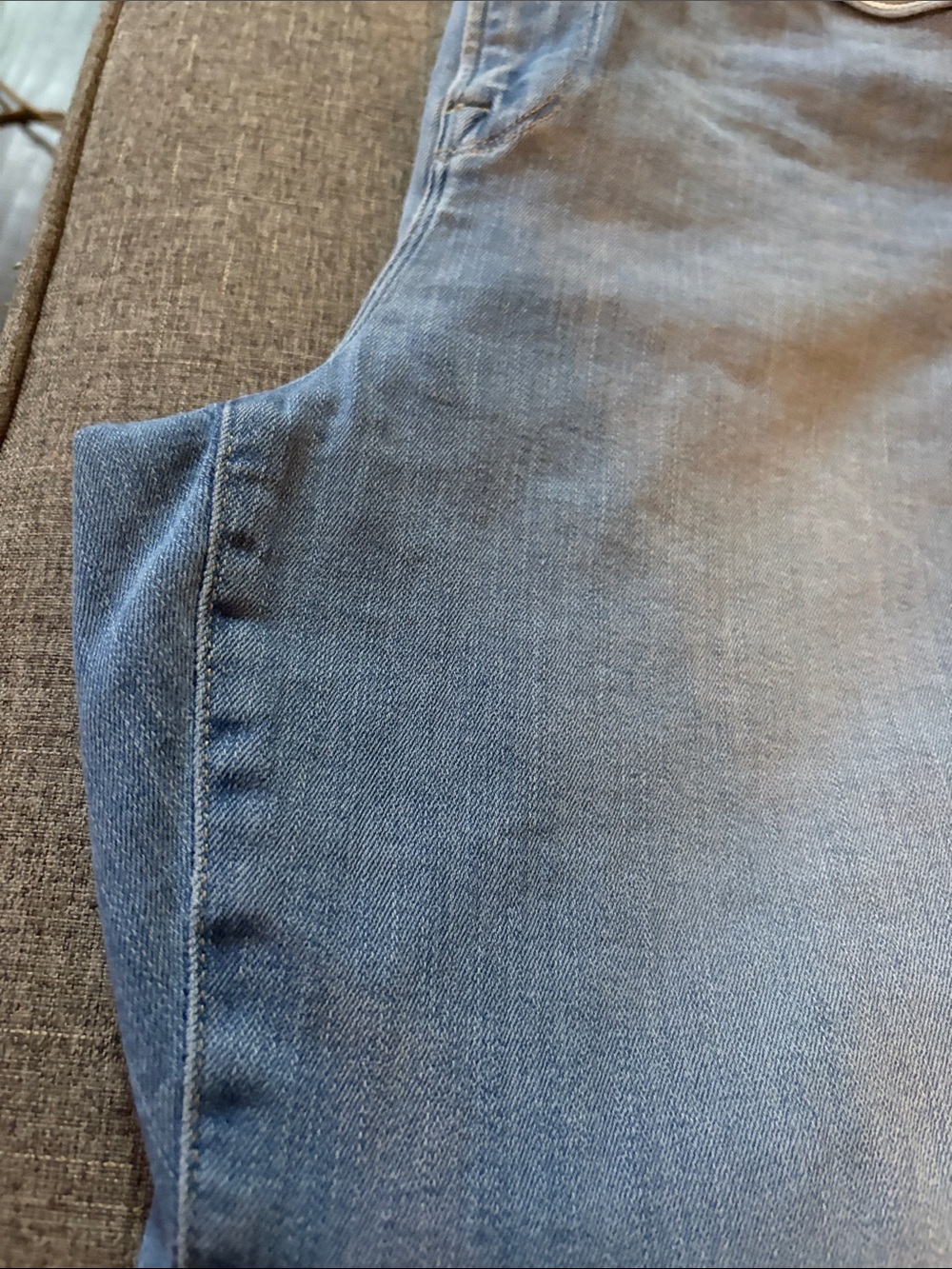 Good American Light Blue slim Jeans - Picture 5 of 5